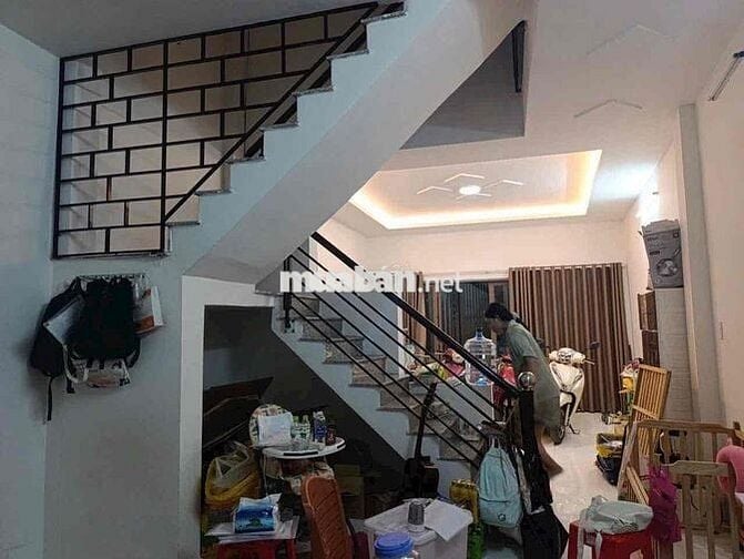 Nhà đẹp 5,6x16m_Đúc 1lầu,2p ngủ-2/ Trương thị hoa,hẻm 5m xe hơi
