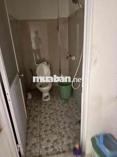 Cho thuê nhà 5tr5  DT :4x12 (2pn 2wc) gần ngã 5 Vĩnh Lộc  Đường quách