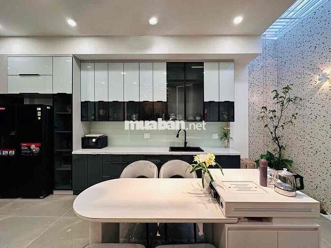 SIÊU PHẨM NHÀ PHỐ - MẶT TIỀN ĐƯỜNG SỐ - XE HƠI NGỦ TRONG NHÀ - 16.x TỶ