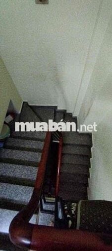 Cho thuê , nhà 3 tằng. sân thượng ,3 PN ,2 WC ,Nguyễn Gia Trí