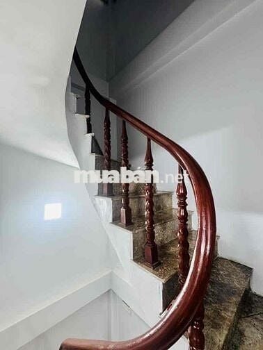 BÁN NHÀ ĐẸP LĨNH NAM 4 TẦNG 35M NHỈNH 5 TỶ