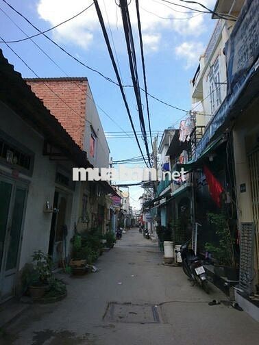 Chính chủ Cho Thuê Nhà Nguyên Căn Vĩnh Lộc B, H. Bình thánh 2PN