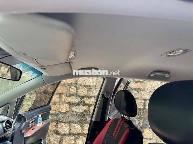 Kia Carens 2010 LX 1.6 MT - 132549 km