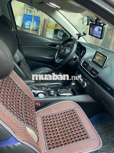 Mazda 3 2016 1.5 AT Sedan