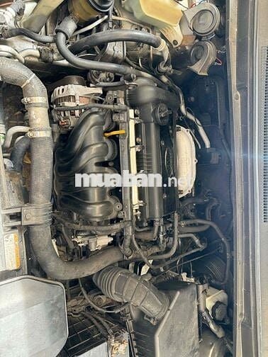 Kia Carens 2010 LX 1.6 MT - 132549 km