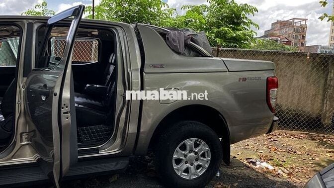 Ford Ranger 2016 XLS 2.2L 4x2 MT - 180000 km