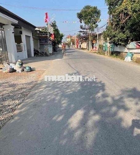 ĐẤT THỔ CƯ 225m2 GIÁ 600 TRIỆU SỔ HỒNG RIÊNG