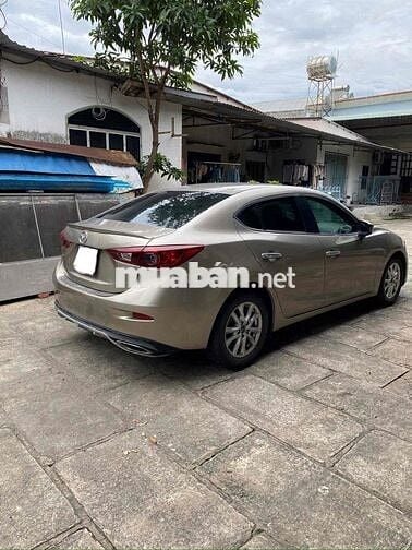 Mazda 3 2016 1.5 AT Sedan