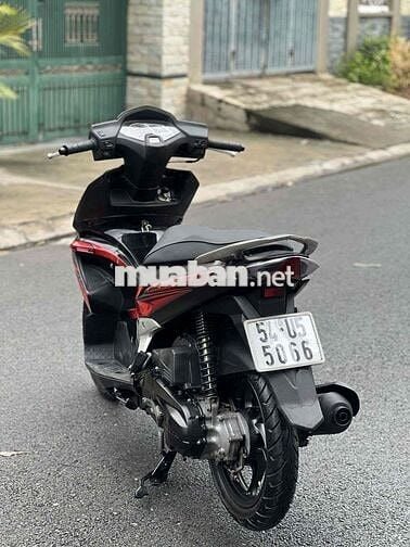 🌈Honda AIRBLADE 2010 màu đỏ đen mới 85 %