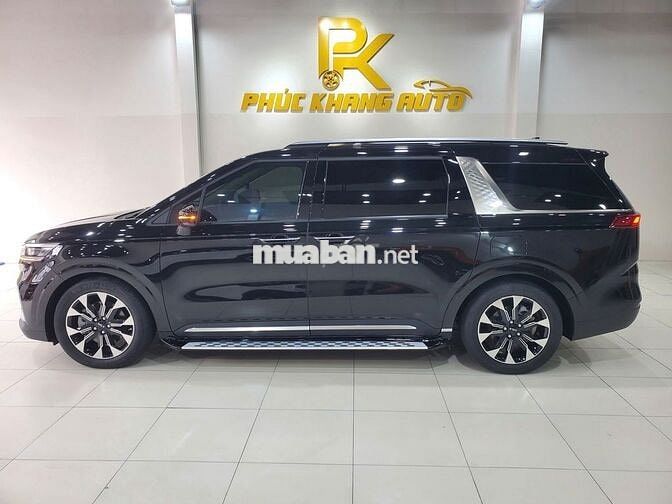 Kia Carnival 2023 Signature 3.5G - 23000 km
