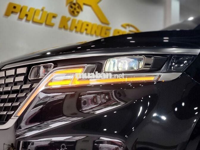 Kia Carnival 2023 Signature 3.5G - 23000 km