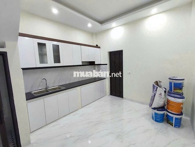 BÁN NHÀ 4Tx40M,Ô TÔ ĐỖ CỬA,LÀNG NGHỀ DỆT MAY,CÁCH DỰ ÁN VIN GROUP 800m