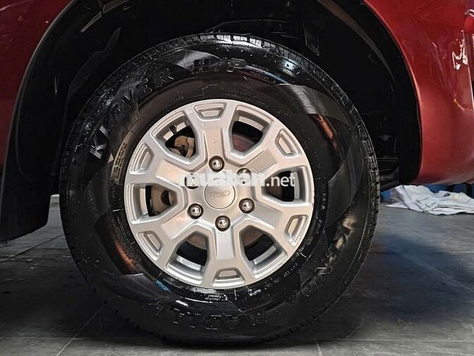 Ford Ranger 2019 XLS 2.2L 4x2 AT - 60000 km