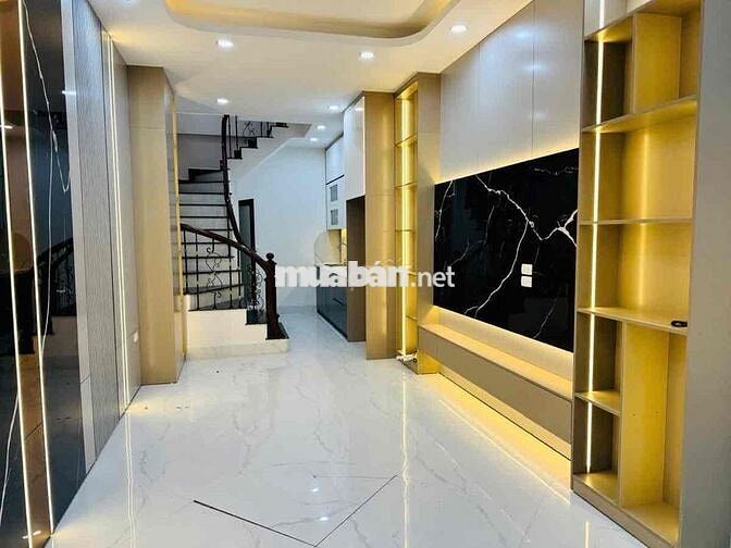 🌟 NHÀ ĐẸP XÂY MỚI PHỐ TÂN MAI – FULL NỘI THẤT SỊN SÒ – NGÕ THÔNG 🌟