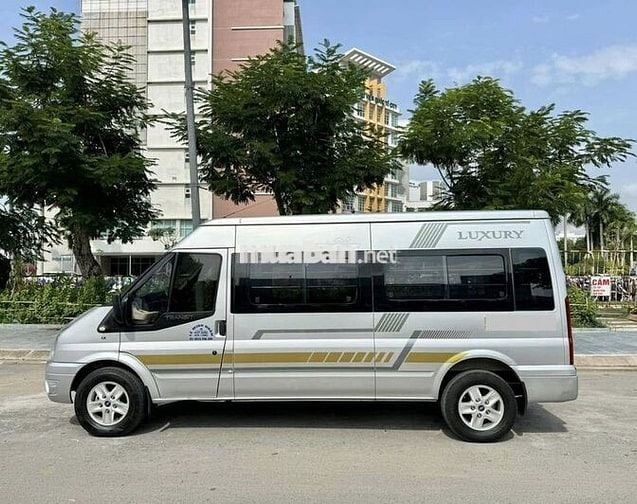 Ford Transit 2017 tải van 3 chổ/940kg