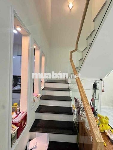 NGỘP BANK: BHH A, B.TÂN, 60M2,HẺM 8M, 2 TẦNG ĐÚC CHỈ HƠN 4 ĐỒNG