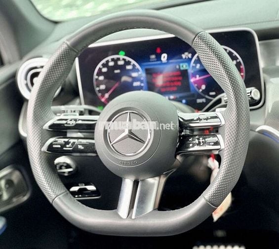 2023 300 4Matic - 5000 km