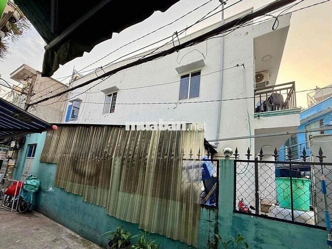 Nhà 327/ Kinh Dương Vương sát bến xe miền Tây hàng hiếm