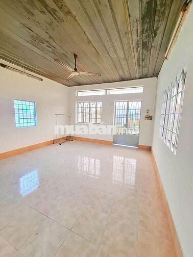 Cắt Lỗ Tiếp Tục Giá Chốt Mua Bán Nhanh 690 Triệu Sổ Riêng DT Nhà 105m2