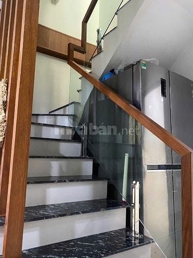 BÁN NHÀ MẶT NGÕ PHẠM VĂN ĐỒNG OTO TRÁNH, KINH DOANH 40M2, 5 TẦNG