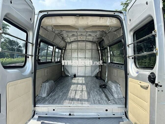 Ford Transit 2017 tải van 3 chổ/940kg