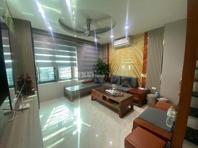 BÁN NHÀ MẶT NGÕ PHẠM VĂN ĐỒNG OTO TRÁNH, KINH DOANH 40M2, 5 TẦNG