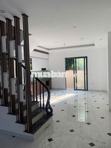 🏡 NHÀ ĐỘC LẬP ĐÔNG LA ĐẠI THÀNH– 5 TỶ - 70M2 5 TẦNG - Ô TÔ ĐỖ CỬA
