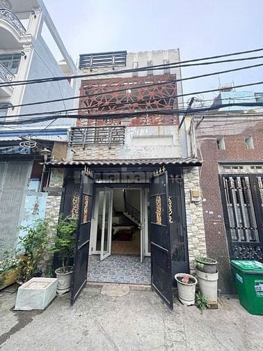 Dt: 4x14, có 1 lầu. Nhà mặt tiền đường 16b, khu Gò Xoài