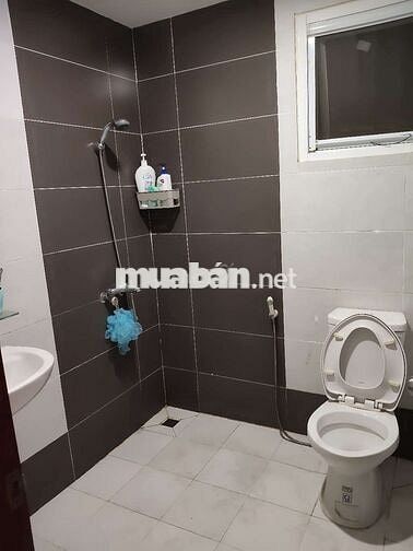BÁN NHÀ NÁT CẤP 4. SỐ 34 NGUYỄN SƠN HÀ P5Q3 NGANG 4M DÀI 5M CÓ 1 LẦU