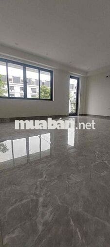 Cho thuê nhà Trịnh Văn Bô 120mx5T full thang máy điều hoà 35tr
