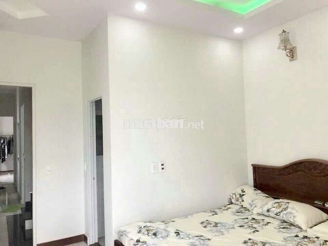 NHÀ MẶT TIỀN LÔ GÓC,3 LẦU,NGANG 4M,THIÊN QUANG,TRUNG CHÁNH, HM,6,25 TỶ