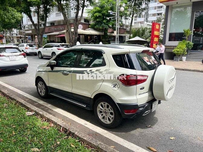 Ford EcoSport 2016 Titanium 1.5L AT - 20000 km