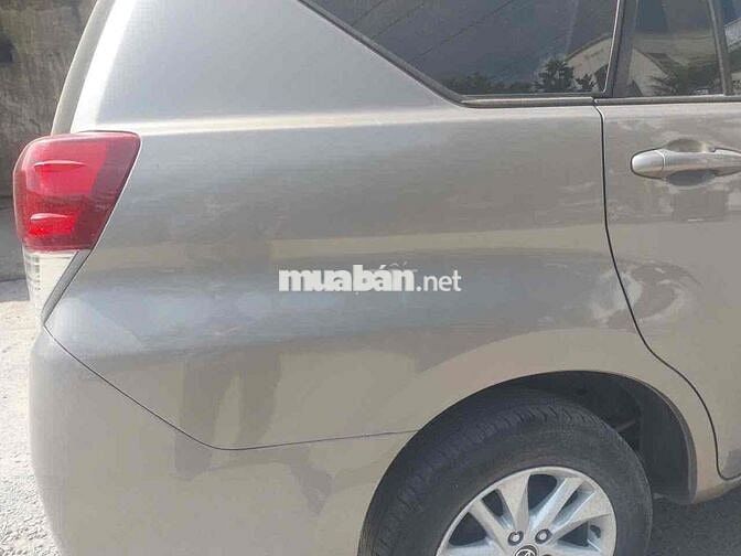 Toyota Innova 2020 2.0E - 28000 km