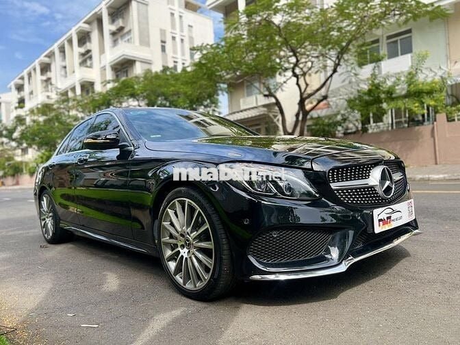 BÁN MERCEDES C300 AMG 2018 - XE ĐI KỸ, GIAO NGAY