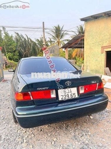 Toyota Camry GLi 2.2 2001