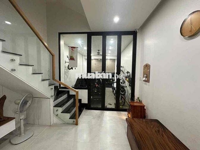 NHÀ HXH KÊNH 19/5, TÂN PHÚ, 74M2, 4 LẦU, NỠ HẬU, GARA OTO, NHĨNH 8TỶ