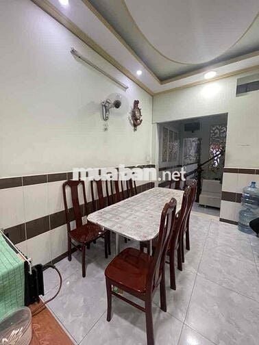 BÁN NHÀ QUẬN 8 -  BÔNG SAO KDC HIỆN HỮU - NHÀ 3 TẦNG ĐẸP KIÊN CỐ