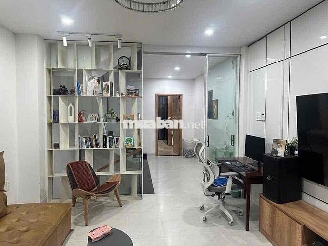 NHÀ HXH KÊNH 19/5, TÂN PHÚ, 74M2, 4 LẦU, NỠ HẬU, GARA OTO, NHĨNH 8TỶ