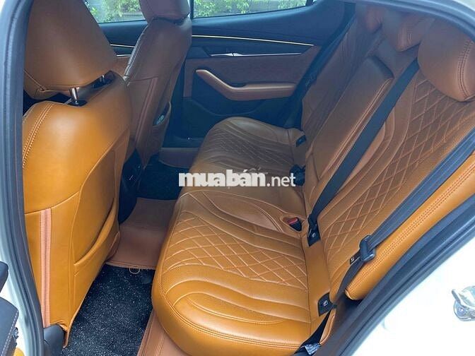 Mazda 3 2021 2.0L màu Trắng Premium odo 33000 km