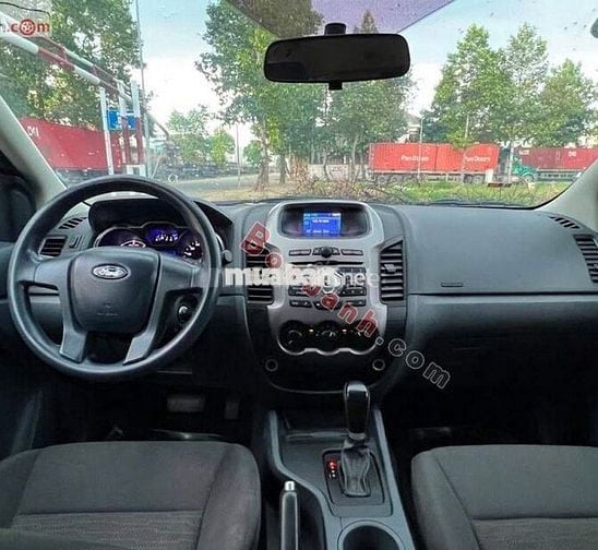 Ford Ranger XLS 2.2L 4x2 AT 2014 - 348 Triệu