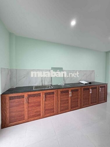 Nhà mới xây nguyên căn chính chủ