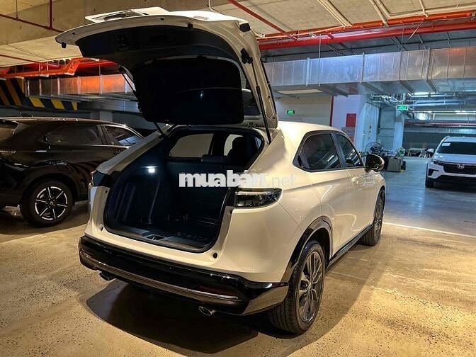 HRV RS Trắng 2023 , Xe Siêu đẹp, thuong lượng