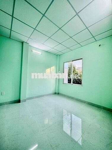 Nhà mới xây nguyên căn chính chủ