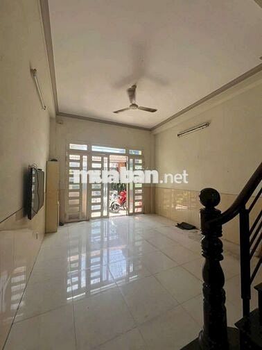 CHÍNH CHỦ CHO THUÊ MT ĐS4 - P16 - 4 LẦU 72M2 - GIÁ CHỈ 19TR