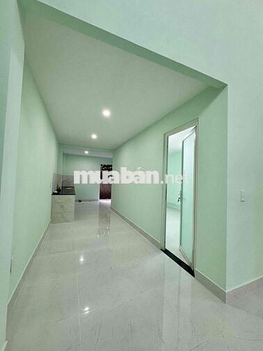Nhà mới xây nguyên căn chính chủ