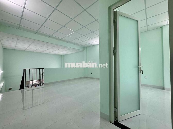 Nhà mới xây nguyên căn chính chủ