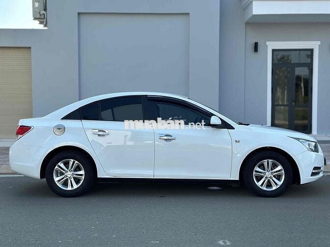 Chevrolet Cruze 2011 LS 1.6 - 90000 km