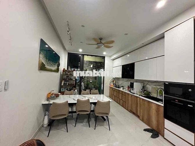 NHÀ HXH KÊNH 19/5, TÂN PHÚ, 74M2, 4 LẦU, NỠ HẬU, GARA OTO, NHĨNH 8TỶ