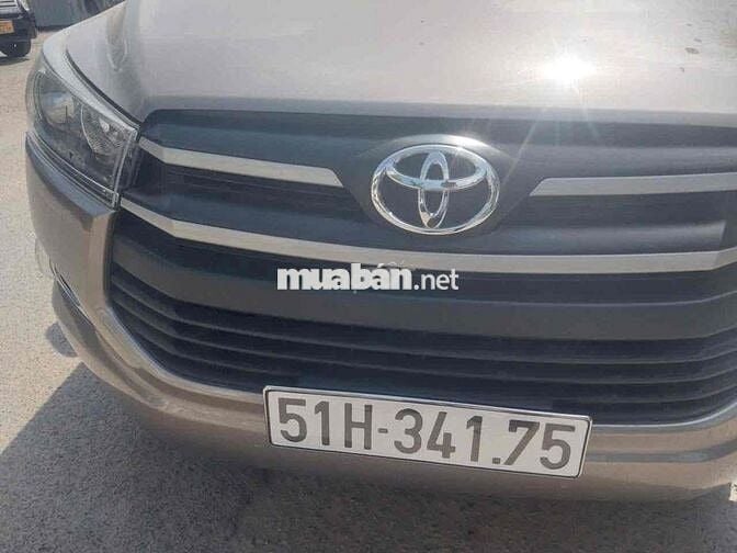 Toyota Innova 2020 2.0E - 28000 km