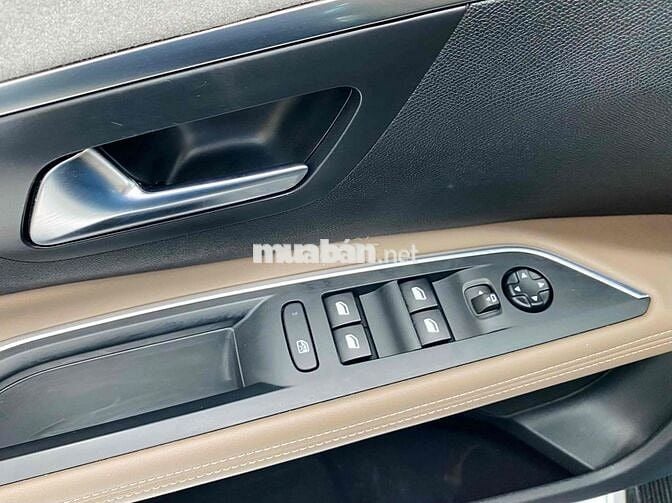 Peugeot 5008 2022 GT 1.6 AT - 18000 km